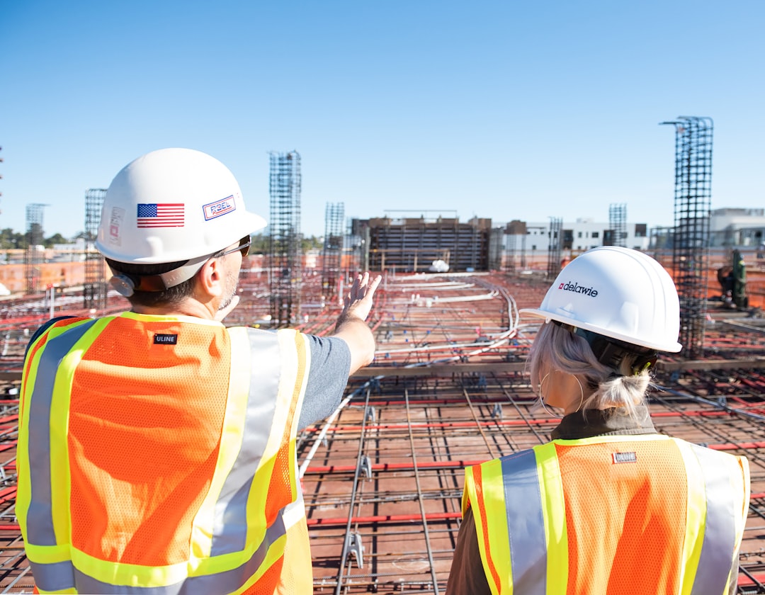 Construction Careers: Labourer to Project Director