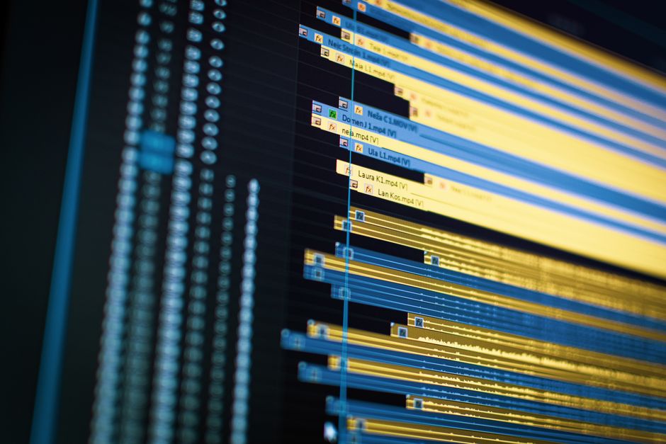 What Are the Requirements for VMware vMotion?