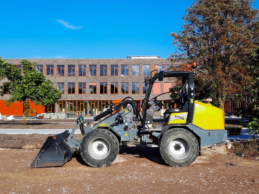 Choose the Right Loader Tractor for a Small Acreage