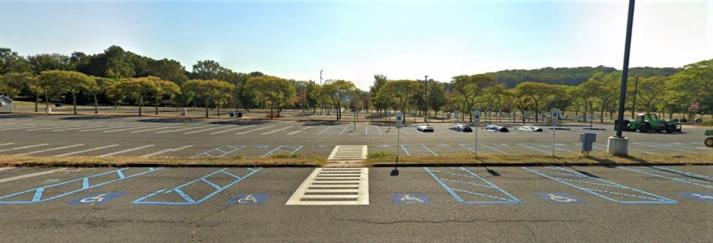 PNC Bank Arts Center: Parking Costs and Transportation Guide