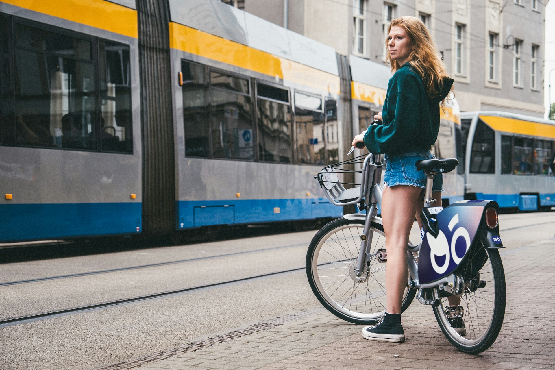 Embracing the Cycling Lifestyle: A Smart, Sustainable Path for Urban Mobility